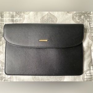 NWOT lovevook thin clutch